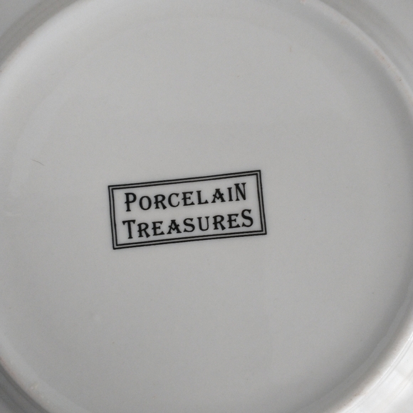 4 Plates ANTIQUE CHAIRS Dessert NIB - Picture 11 of 14